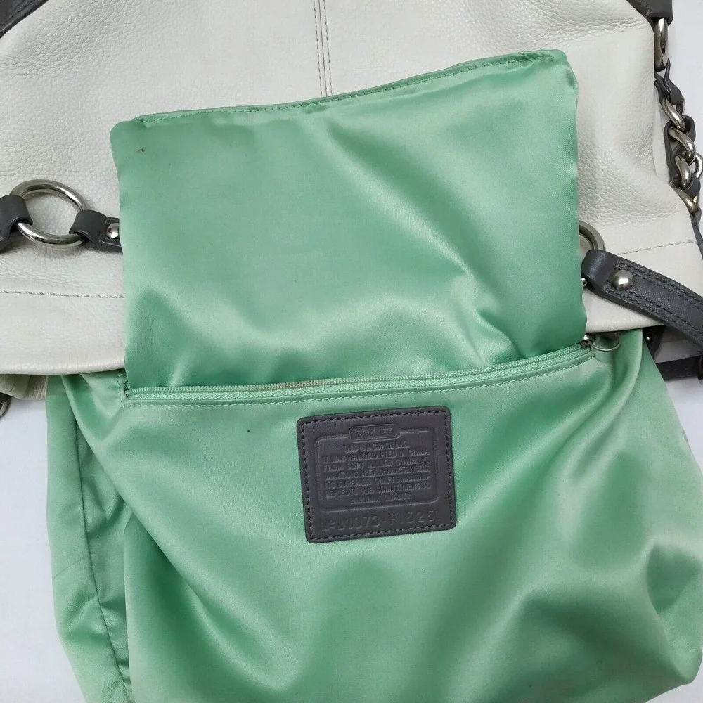 Coach Zoe White Leather Zipper Closure Hobo Shoulder Bag